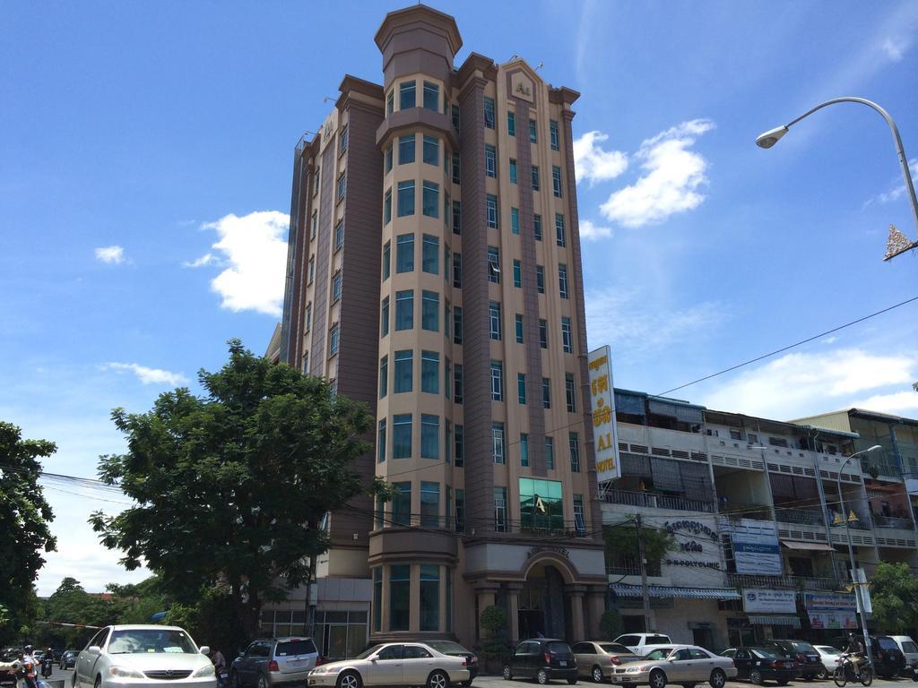 A1 Hotel Phnom Penh Exterior photo