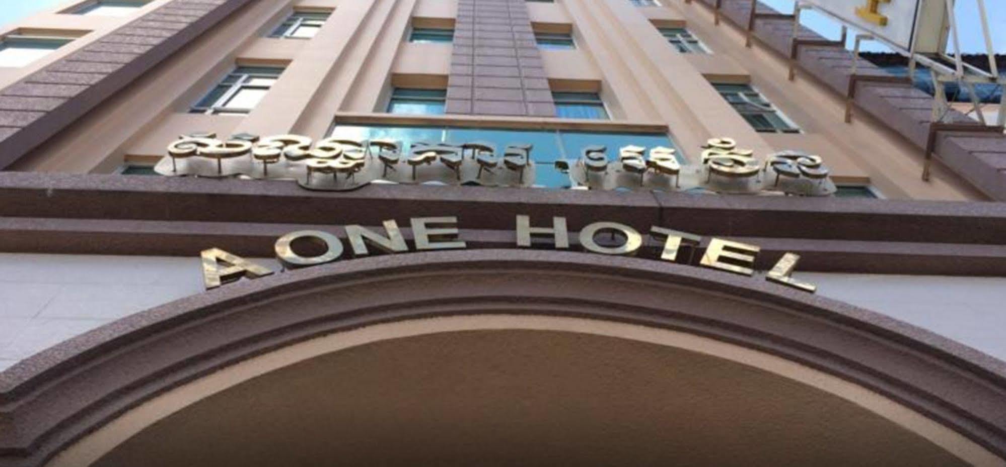 A1 Hotel Phnom Penh Exterior photo